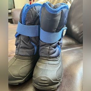 Kamik kids snow boots